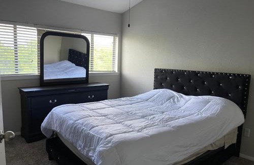 Fort Worth Apartment | Spacious Unique 2br/2ba in Fort worth