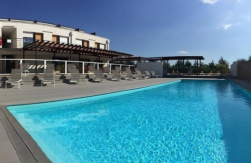 Eguilles House | Spacious Unit Close to Cezanne's Studio! Pets are Allowed, with Free Parking!