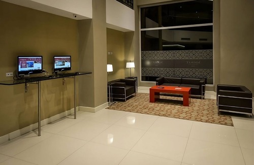El Centro Hotel | Spacious Unit for a Group Stay | 10-min walk to Plaza de Mayo & Casa Rosada