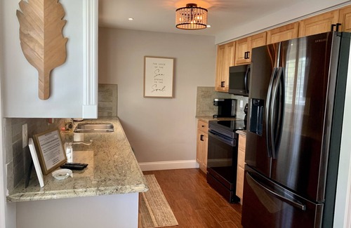 Englewood House | Spacious Updated Home with Heated Pool, close to gulf beaches, and Dearborn St.