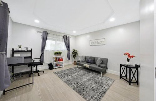Ludlam House | Spacious Updated Home With Office By Pmi
