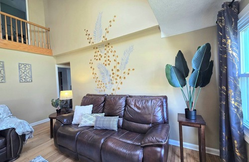 Olmsted Falls House | Spacious, Updated, 5BR 3BA, Game room,nFirst Floor 3BR 2BA