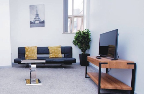 Doncaster Apartment | Spacious Urban City Apartment