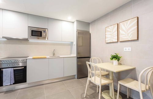 Nueva Espana Apartment | Spacious Urban Elegance in Plaza Castilla