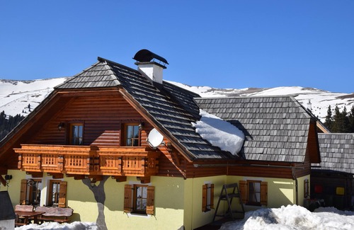 Lachtal House | Spacious vacation home with sauna and whirlpool
