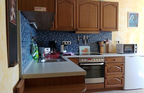 Mainberg Apartment | Spacious vacation apartment directly below Mainberg Castle