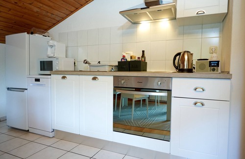 Marquartstein Apartment | Spacious vacation apartment 72 m², 1-4 persons, 2 bedrooms, WLAN, balcony