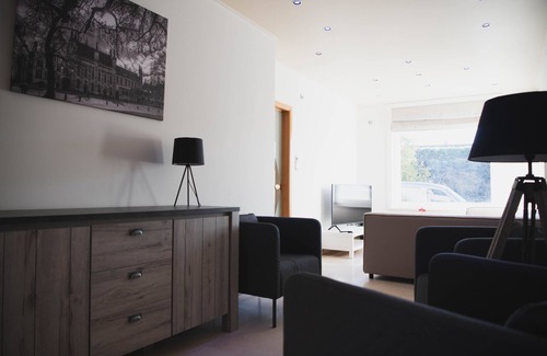 Sint-Andries House | Spacious vacation home 5 min steps from city center.
