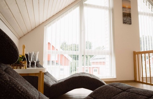 Nordhorn House | Spacious vacation home in a perfect location with fireplace, sauna, whirlpool, WLAN