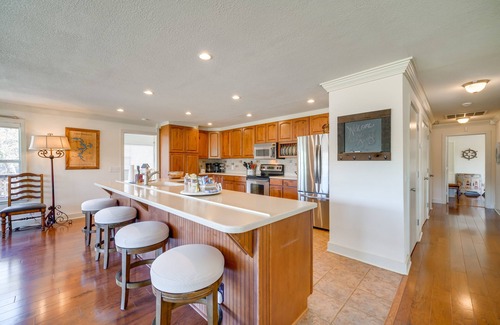 Eufaula Cottage | Spacious Vacation Rental Home on Eufaula Lake!
