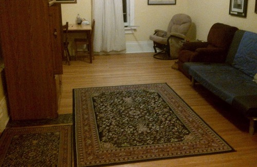 Ridgetown House | Spacious Victorian house, four bedrooms very close to all amenities