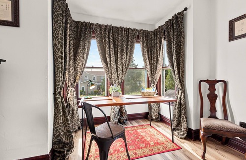 Catskill House | Spacious Victorian in the heart of Catskill Village - Close to All