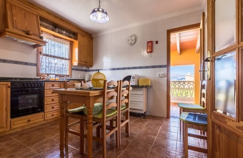 Alcudia Apartment | Spacious villa in Alcúdia with pool