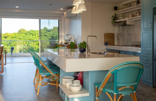 Yapak Villa | Spacious villa in Boracay with infinity pool and indoor pool Great for Groupsnnn