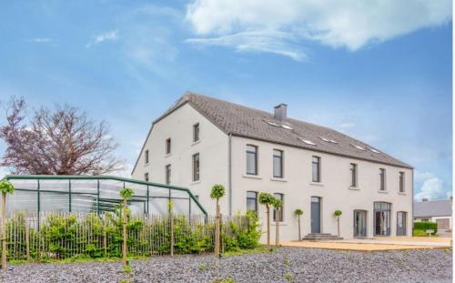 Sainte-Cecile Villa | Spacious villa in Florenville with private pool