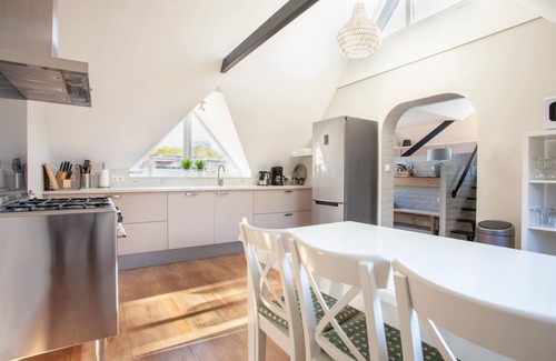 Rijs Villa | Spacious villa near IJsselmeer and forest