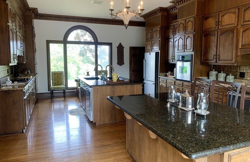 Calhoun Villa | Spacious Villa On North Georgia Farm with Tennis/Pickleball & Pool