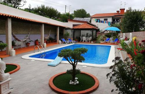 Oliveira De Azemeis Villa | Spacious Villa with Private Pool in Oliveira de Azeméis