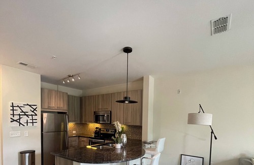 Atlanta Apartment | Spacious Villa