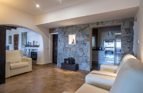 Siesta Villa | Spacious villa with amazing sea views . 150 meters from the beach