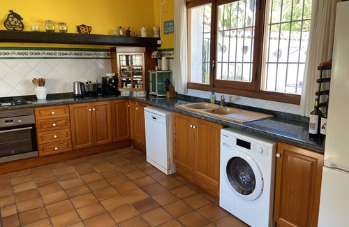 El Tosalet Villa | Spacious villa with pool and large garden near beach and restaurants