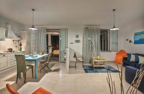 Tavullia Villa | Spacious Villa with Pool