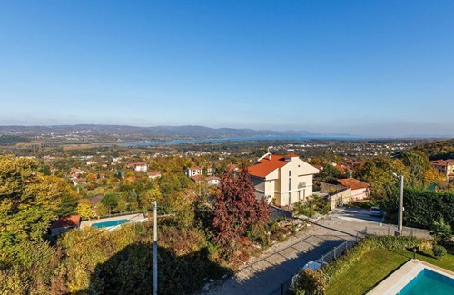 Masukiye Villa | Spacious Villa with Pool and Garden in Kartepe