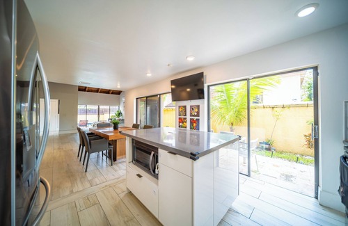 Ives Estates House | Spacious Vitality Villa in Miami with dedicated workspace 3 bed 2 bath