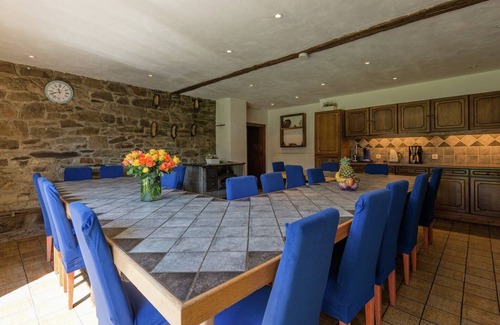 Walk House | Spacious Waimes Villa