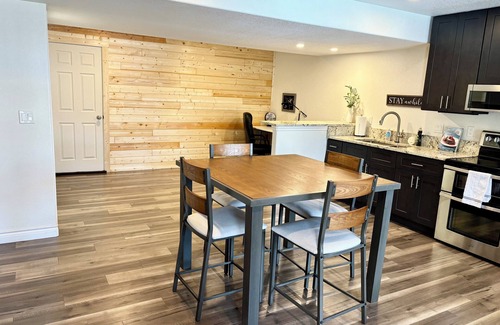 The Meadows Apartment | Spacious Walkout Basement Apartment - Private entrance and newly updated!