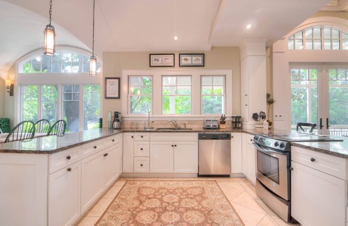 Vanderhorst Plantation House | Spacious Waterfront Home with Lagoon & Golf Course Views - Near Beach