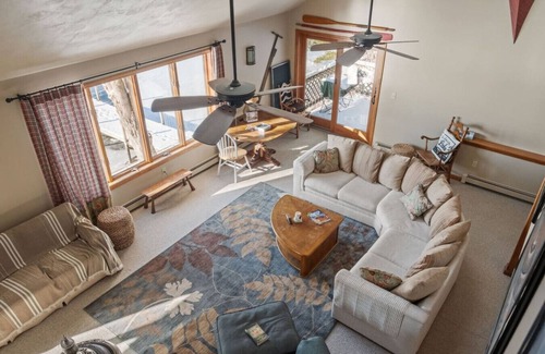 New Durham Apartment | Spacious Waterfront Retreat on Merrymeeting Lake!
