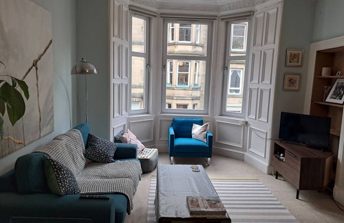 Merchiston Apartment | Spacious well located flat - perfect for group trips