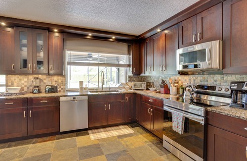 Wellington House | Spacious Wellington Vacation Rental - Private Pool