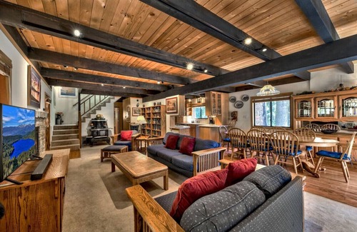 Homewood Cabin | Spacious West Shore Cabin!