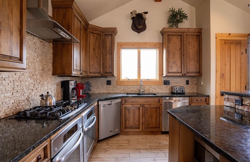 Wildernest House | Spacious with private hot tub and King size beds and en-suites