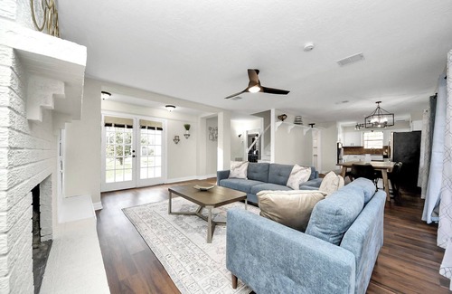 Grogan's Mill House | Spacious Woodlands House with Amazing Amenities