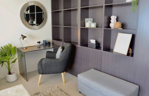 Birtinya Apartment | Spacious1BRMApt* Water Views #2