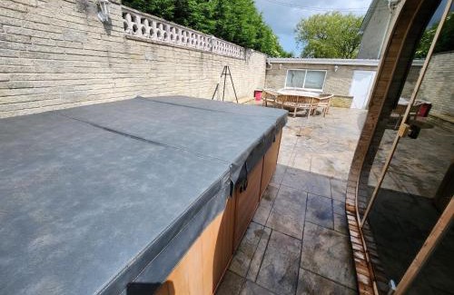 Ridgeway House | SpaHomeDotCom