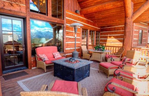 Spanish Peaks House | Spanish Peaks Settlement Cabin