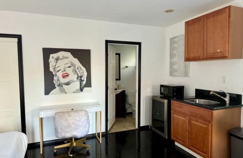 Melrose Villa | Spanish Villa in prime West Hollywood