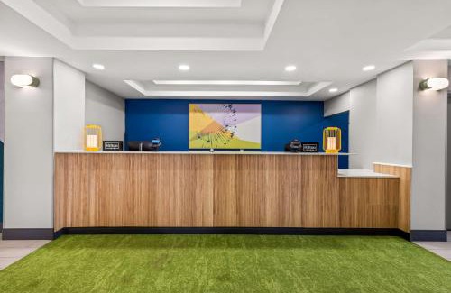 Tulsa Hotel | Spark by Hilton Catoosa Tulsa