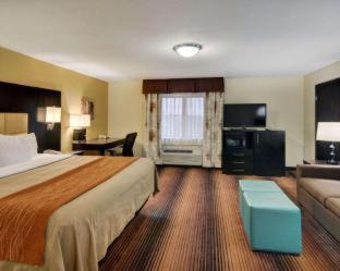 Grapevine Hotel | Spark By Hilton Grapevine DFW North