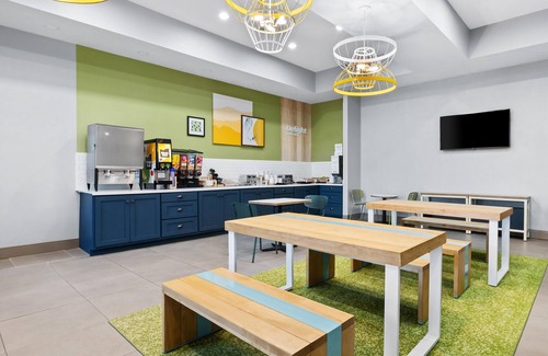 Homewood Hotel | Spark by Hilton Homewood Birmingham