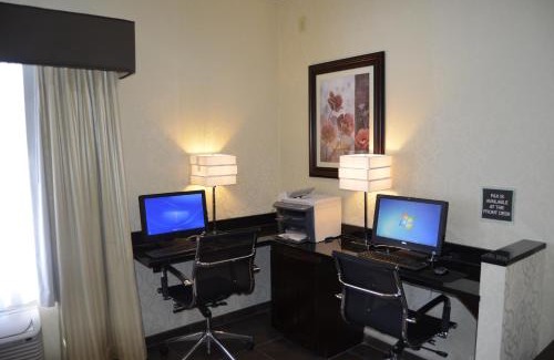 Kimball Hotel | Spark by Hilton Kimball