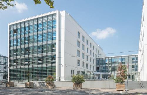 Le Bourg - Gare De Vaise Hotel | Spark by Hilton Lyon Ouest