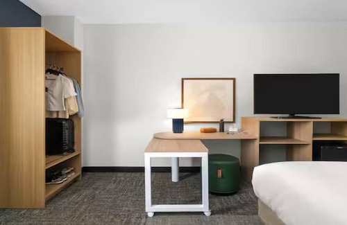 Sheridan Hotel | Spark by Hilton Sheridan