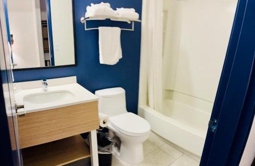 Springfield Hotel | Spark by Hilton Springfield Eugene