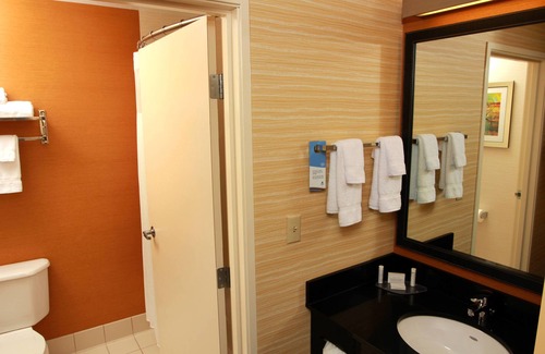 Traverse City Hotel | Spark by Hilton Traverse City