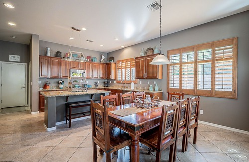 Rio Vista House | Sparkling clean family retreat with pool, game room, Wi-Fi golf & Lake Pleasant